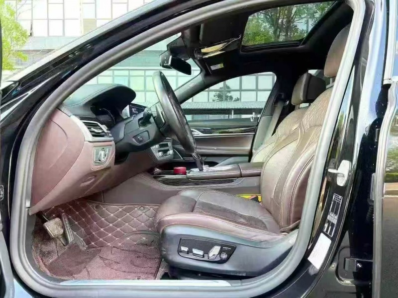 东莞21年宝马7系4