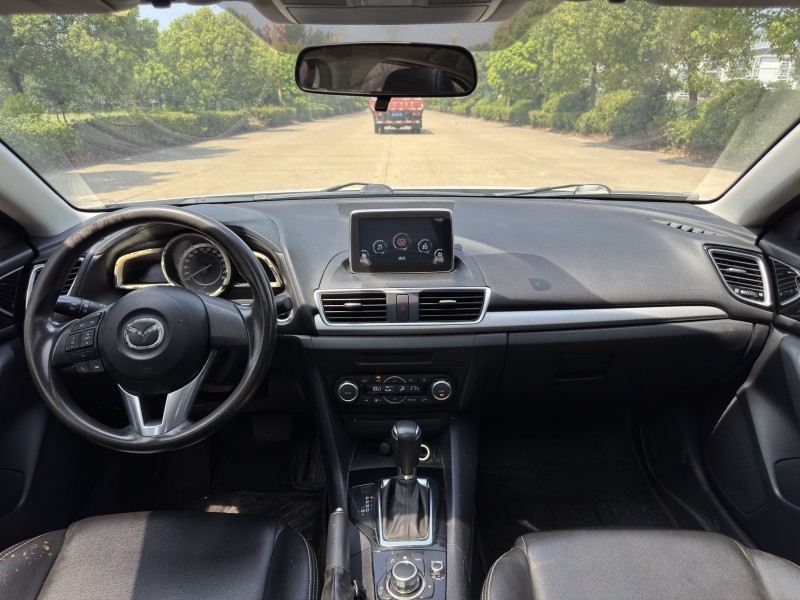 盐城16年马自达昂克赛拉8