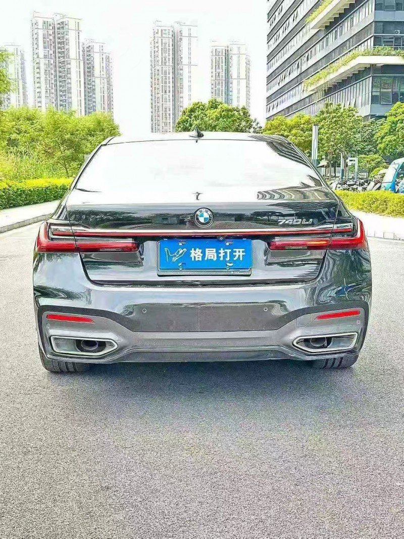 东莞20年宝马7系9
