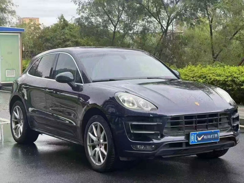 东莞16年保时捷Macan2