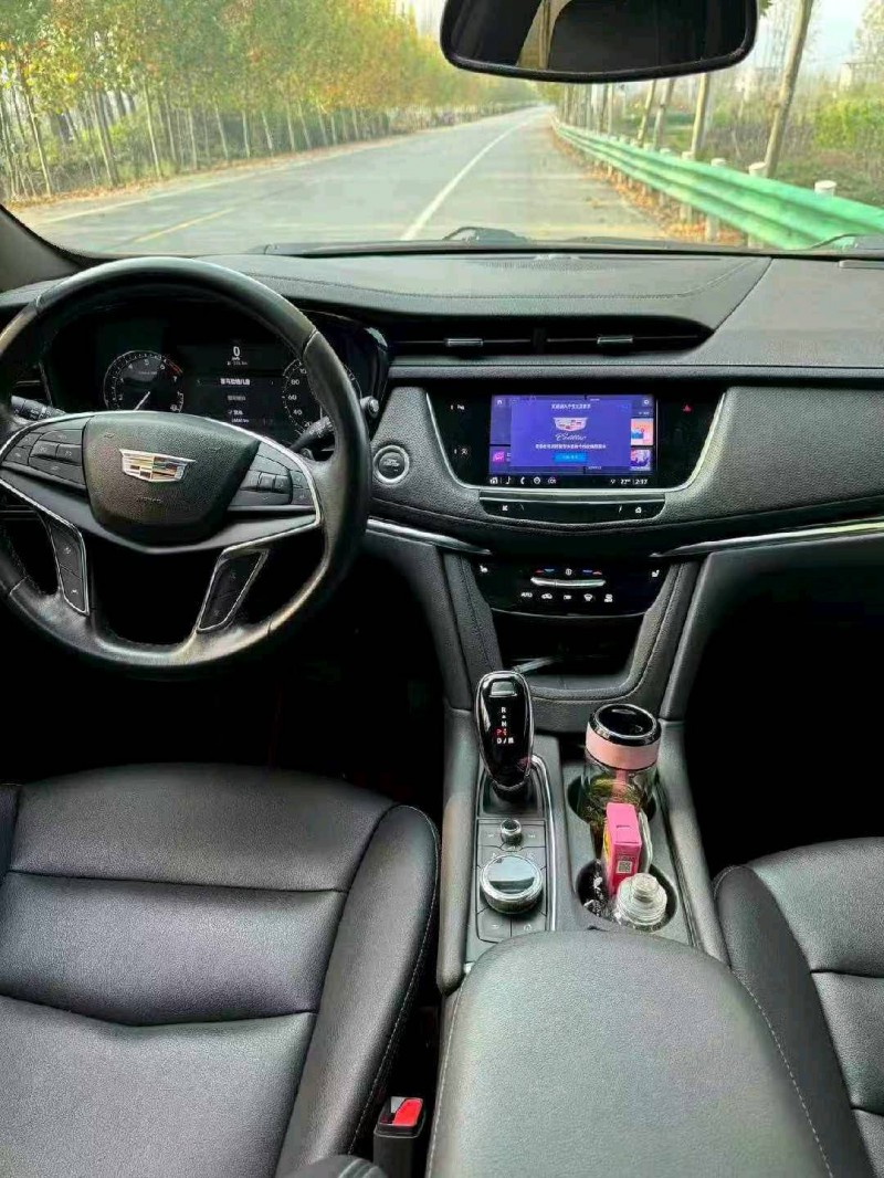 西安22年凯迪拉克XT56