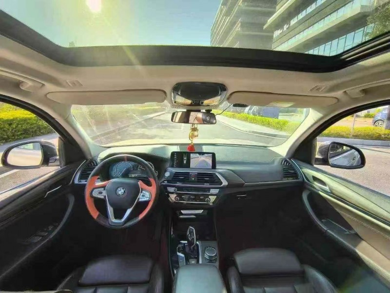 东莞19年宝马X35