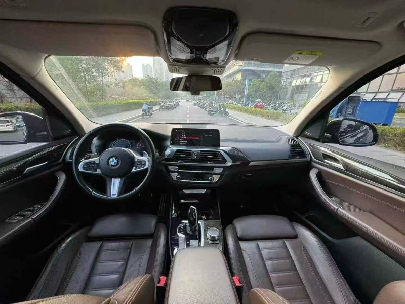 东莞19年宝马X36