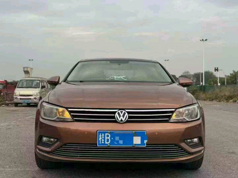 北海17年大众凌渡1