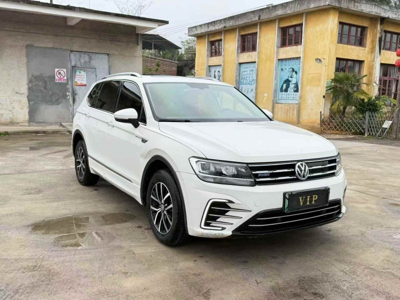 湘潭19年大众途观3