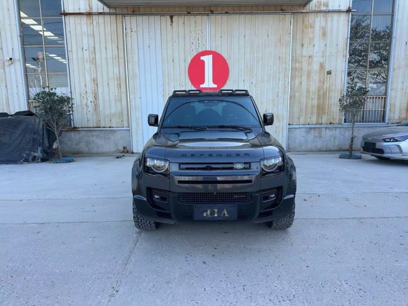 徐州23年路虎卫士1