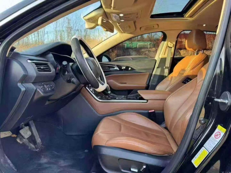 济宁20年红旗H57