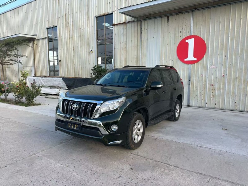 徐州17年丰田普拉多2