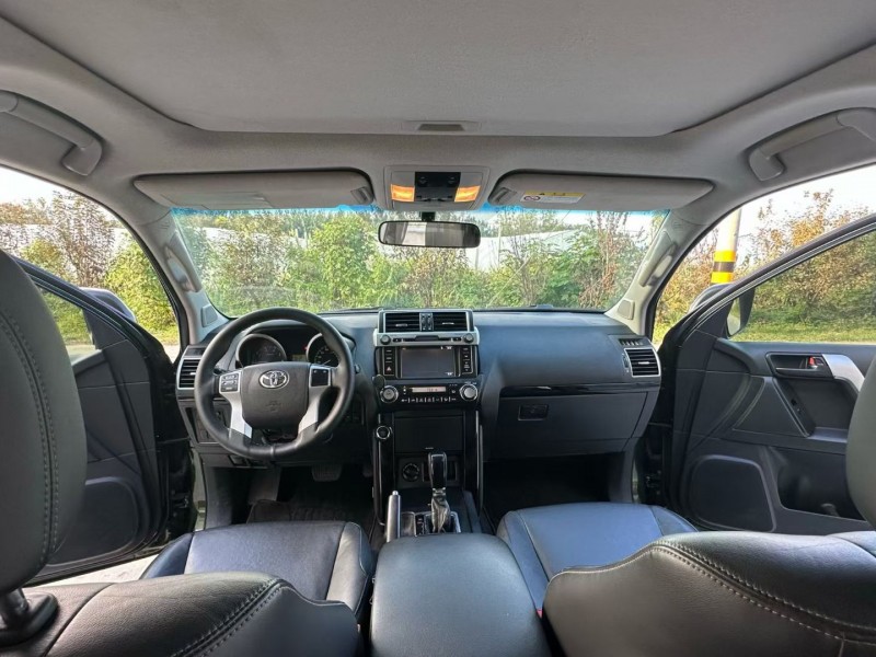 徐州17年丰田普拉多6