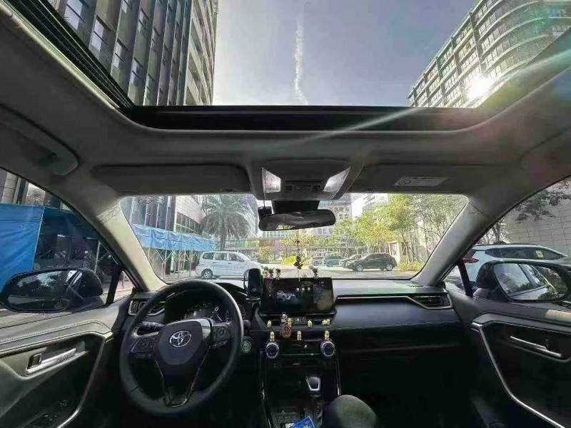 佛山24年丰田威兰达5
