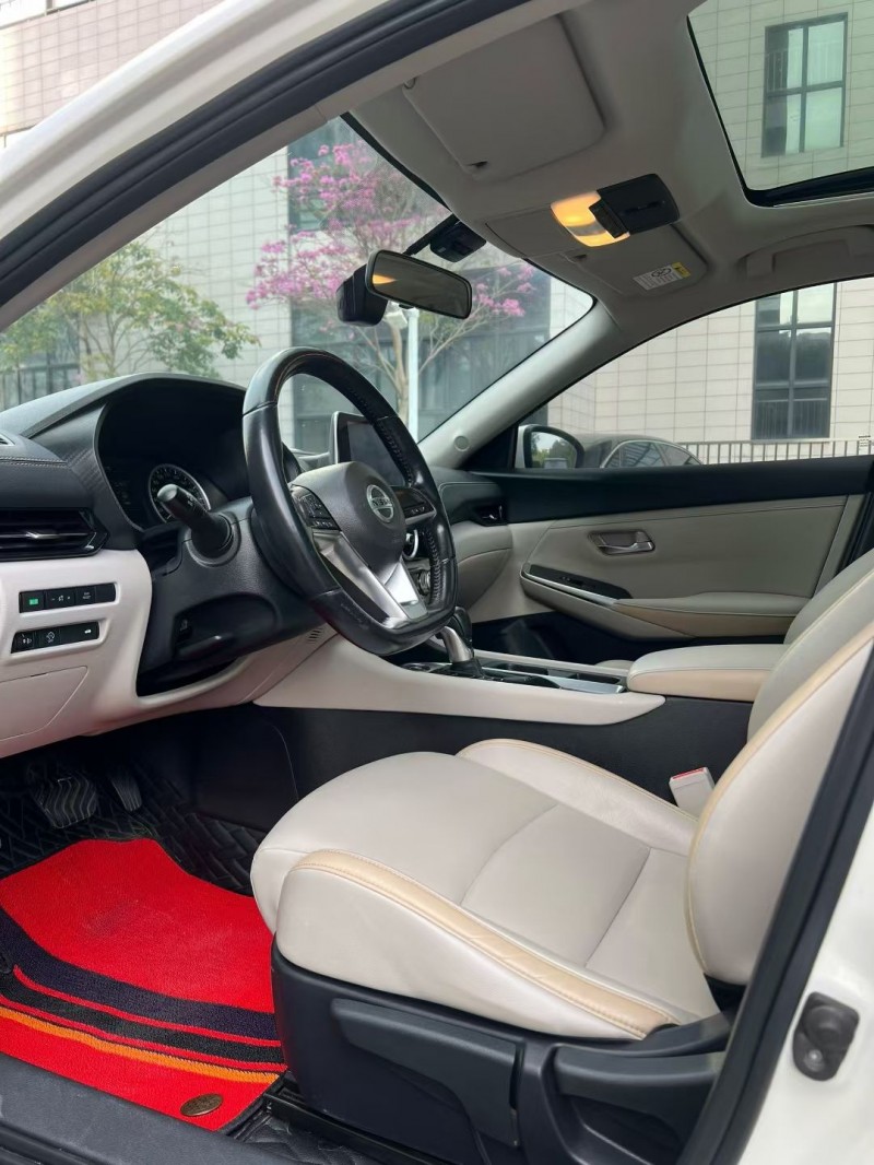 佛山20年日产轩逸4