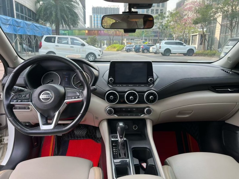 佛山20年日产轩逸5