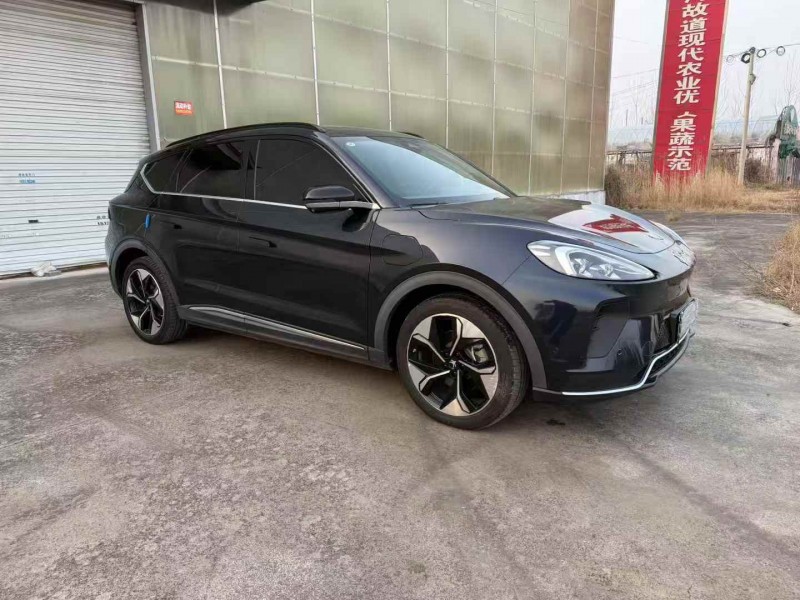 徐州23年极狐汽车阿尔法3