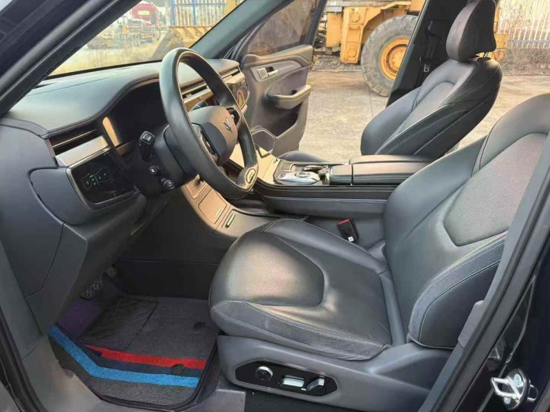 徐州23年极狐汽车阿尔法4