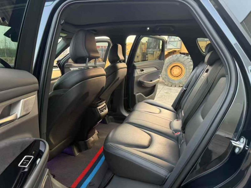 徐州23年极狐汽车阿尔法7