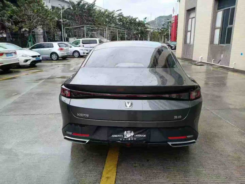 东莞25年长安汽车逸动9