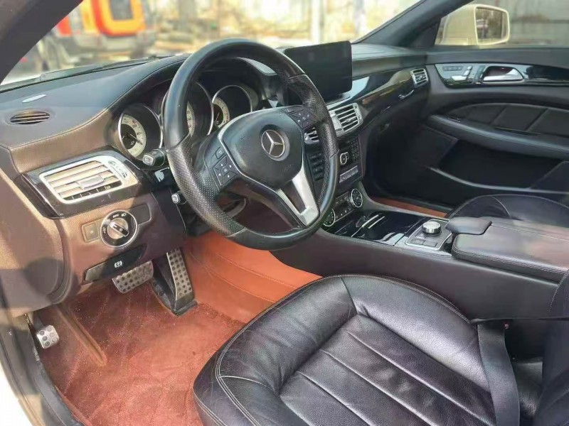 东营14年奔驰CLS4