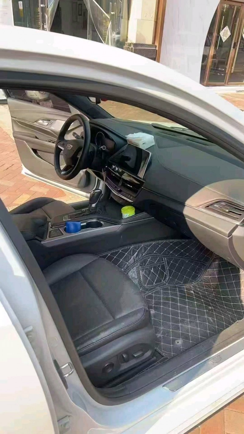 九江22年凯迪拉克CT43