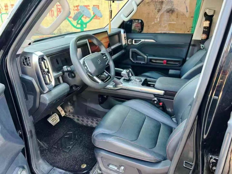 青岛25年奇瑞捷途4