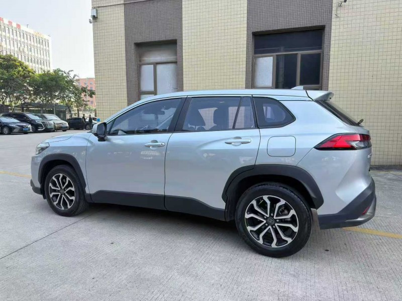 东莞23年丰田锋兰达8