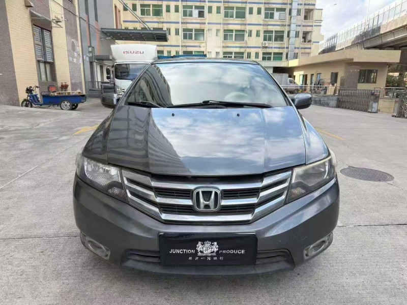 东莞13年本田锋范1