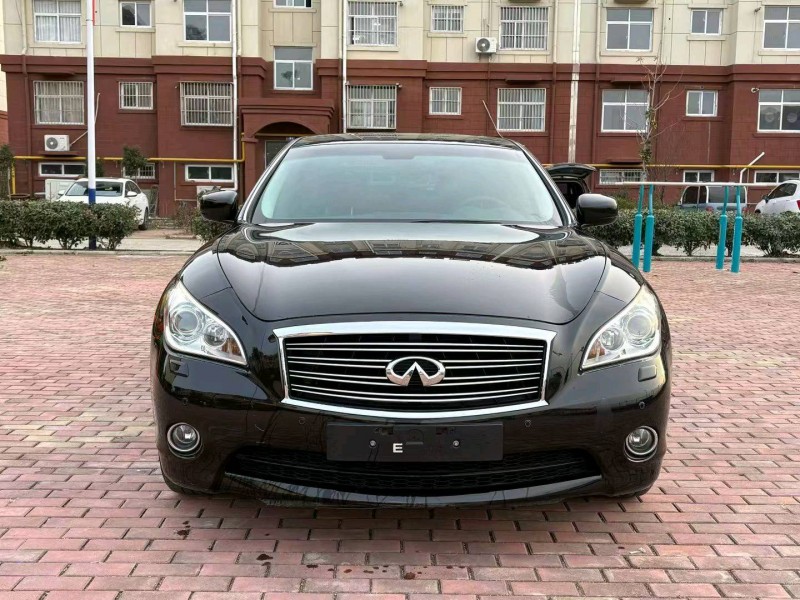 枣庄15年英菲尼迪Q701