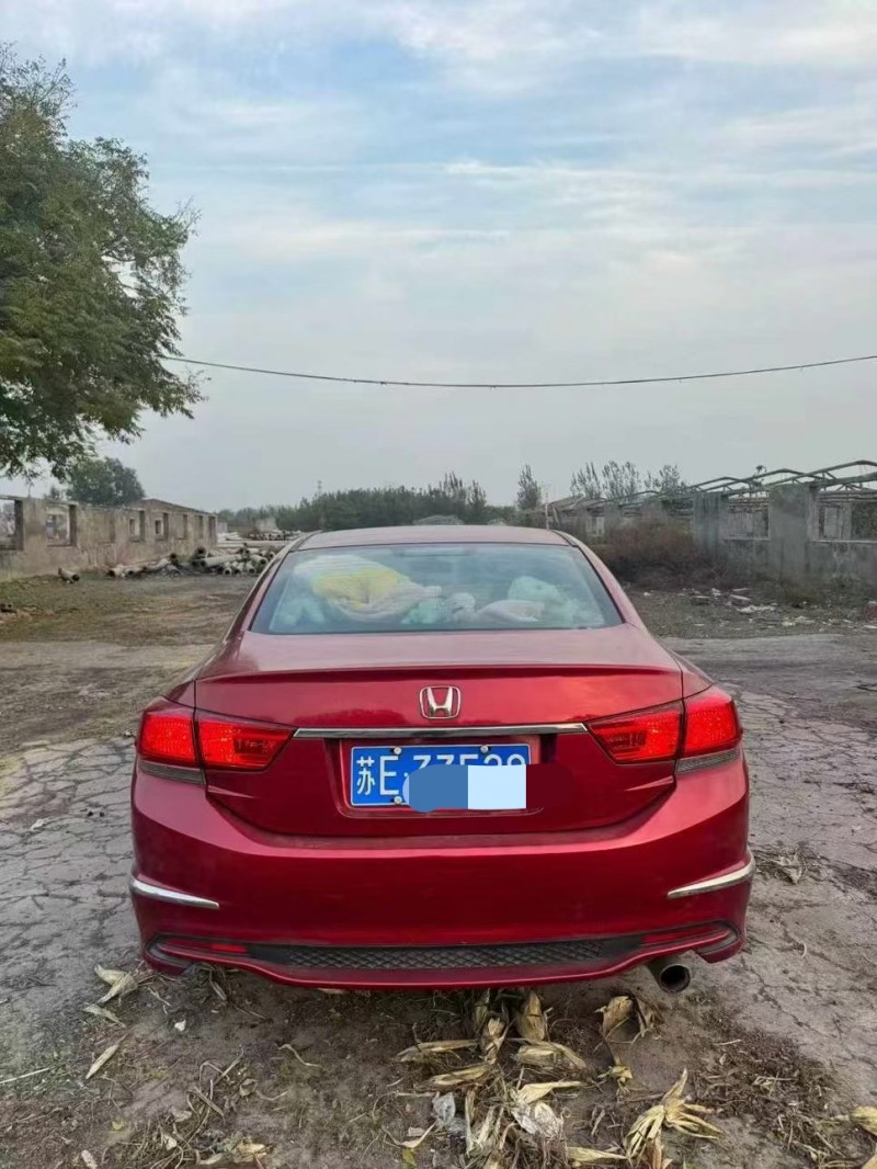 鹤壁17年本田思铂睿5