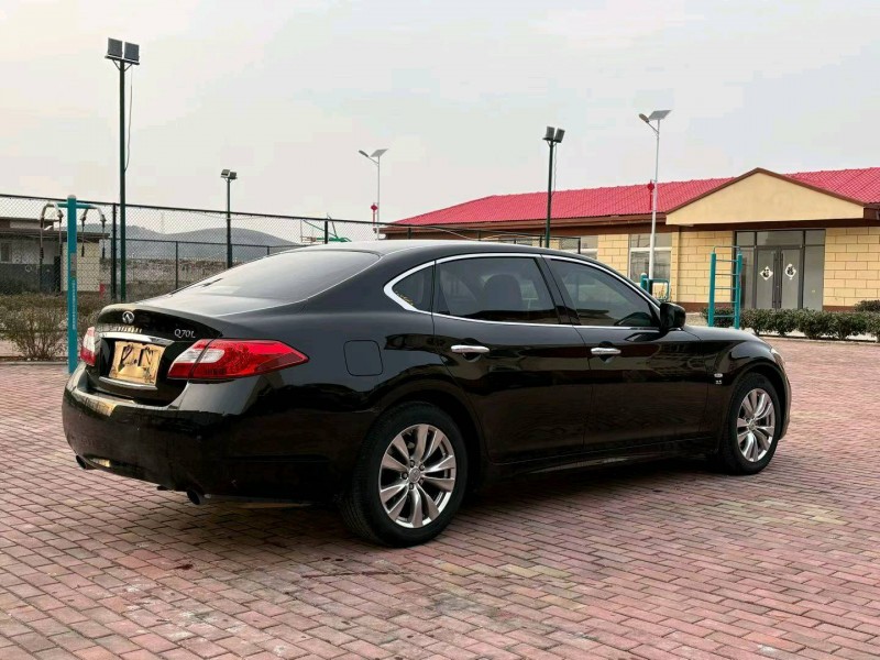 枣庄15年英菲尼迪Q706