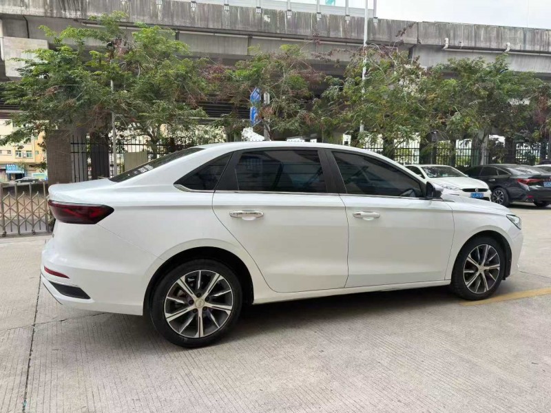 东莞23年吉利帝豪7