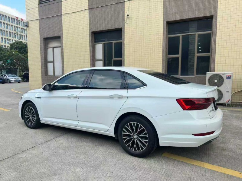 东莞20年大众速腾8