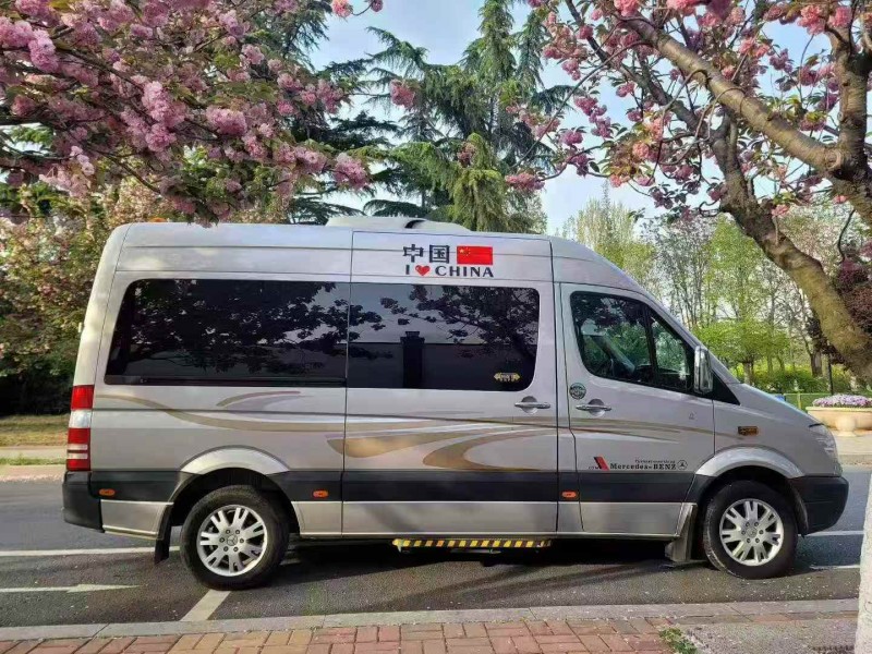 枣庄17年奔驰斯宾特3