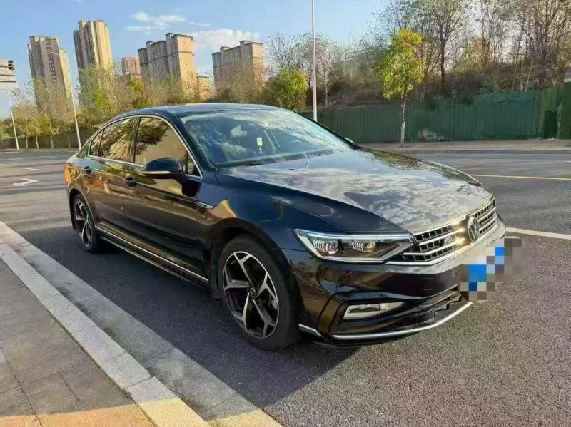 赣州24年大众迈腾3