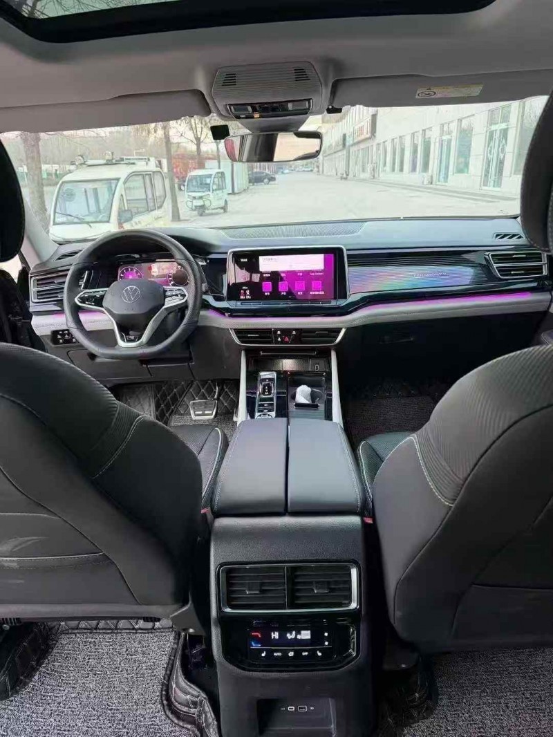 枣庄21年大众途昂5