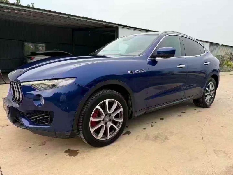 潍坊17年玛莎拉蒂Levante3