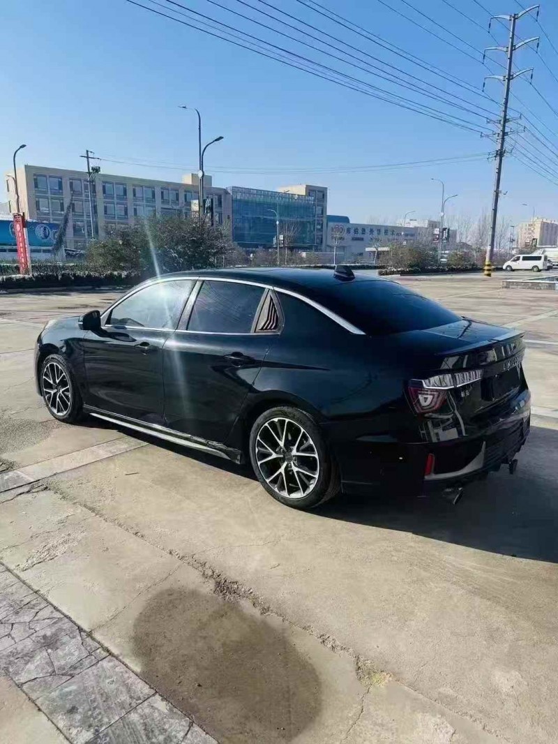 淄博22年领克037