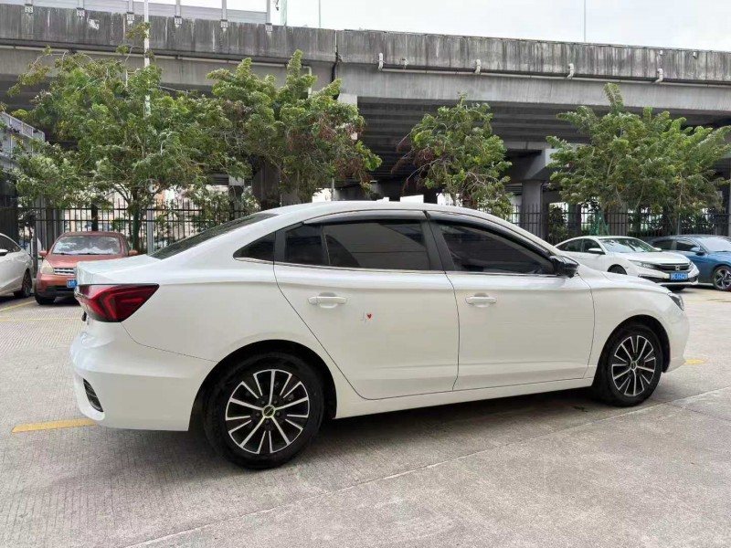 东莞23年荣威i57