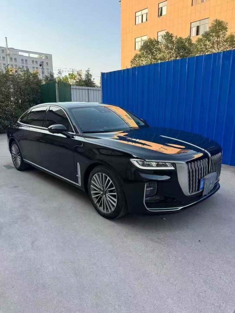 嘉兴22年红旗H93