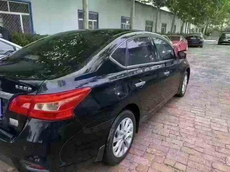 潍坊19年日产轩逸7