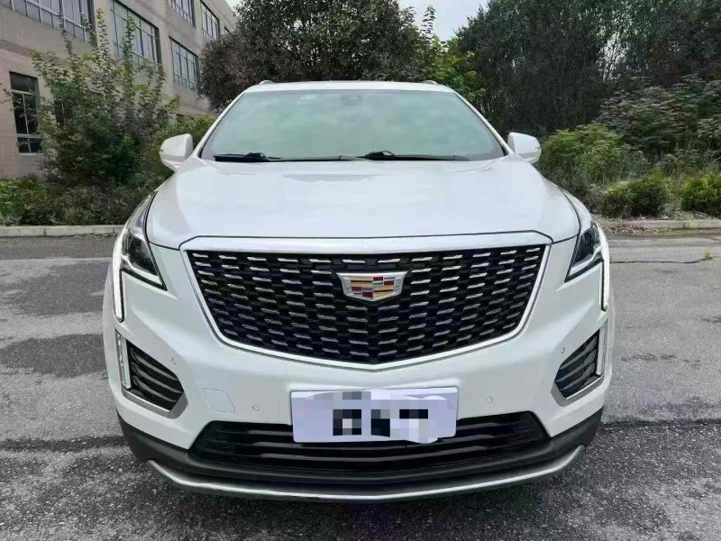 襄阳21年凯迪拉克XT51
