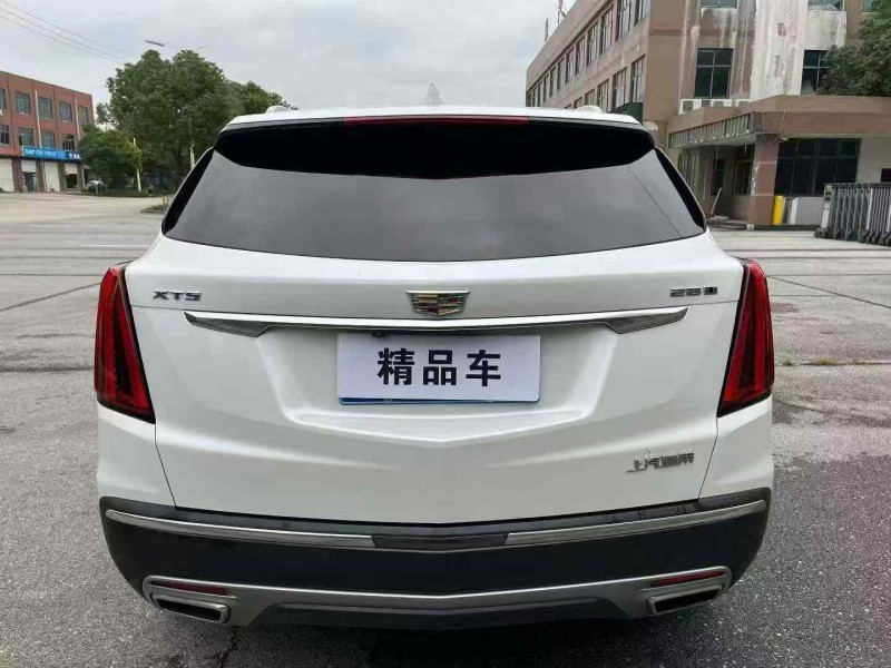襄阳21年凯迪拉克XT59
