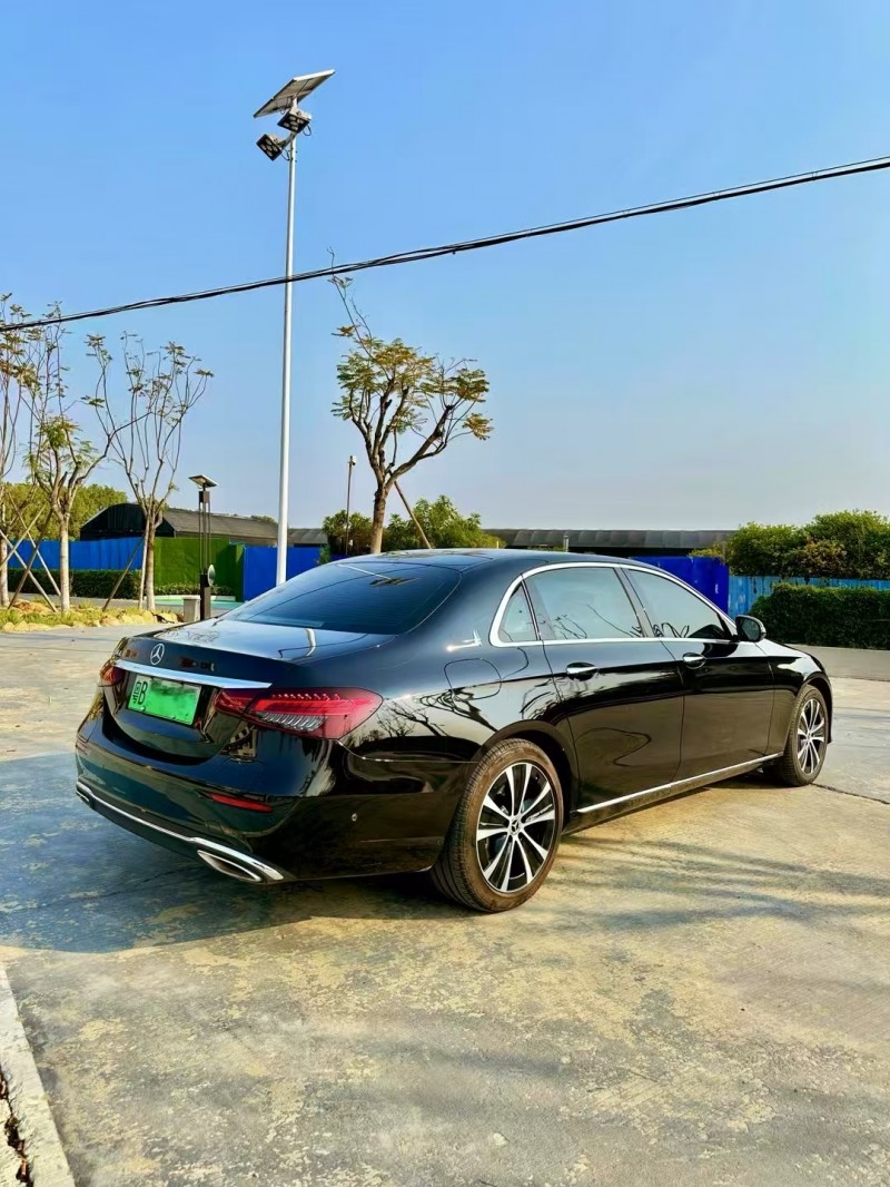 深圳22年奔驰E8