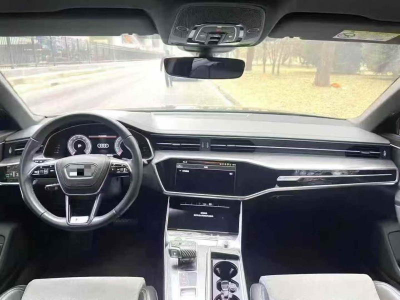 吉安25年奥迪A6L5