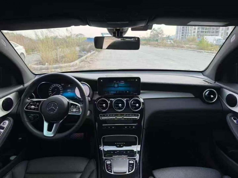 新余23年奔驰GLC4