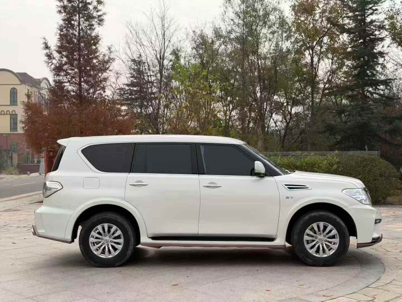 枣庄18年日产途乐6