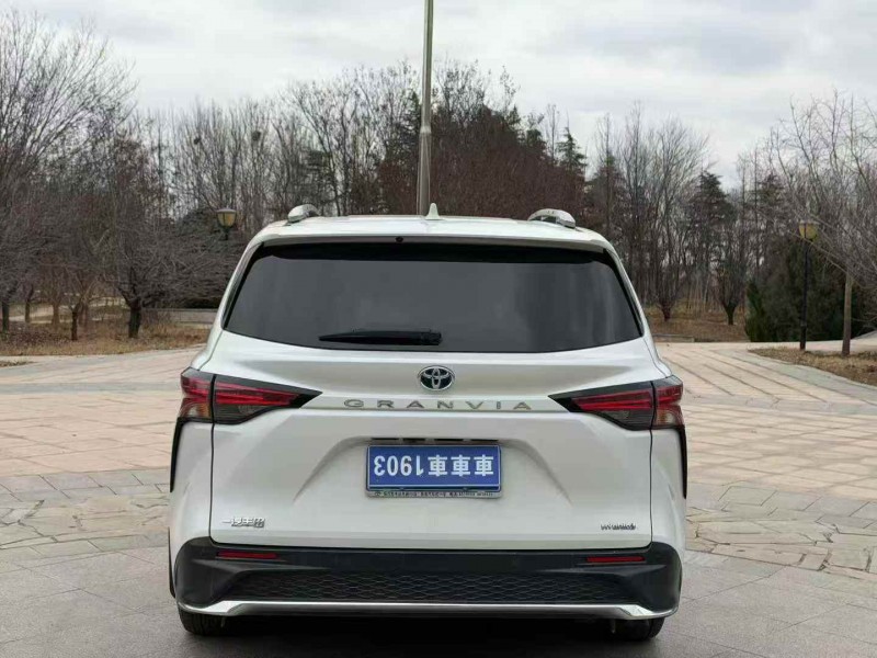 淄博24年丰田格瑞维亚8