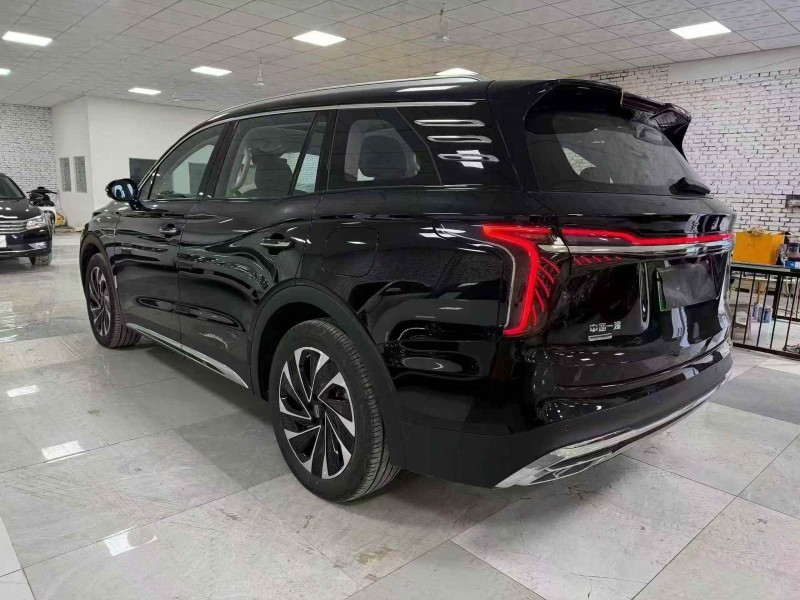 张家口25年红旗HS57