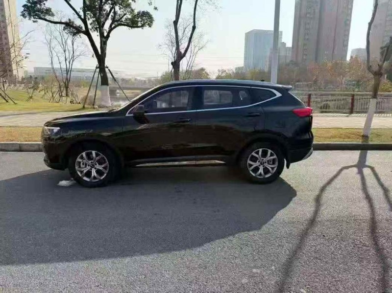 鄂州22年哈弗H68