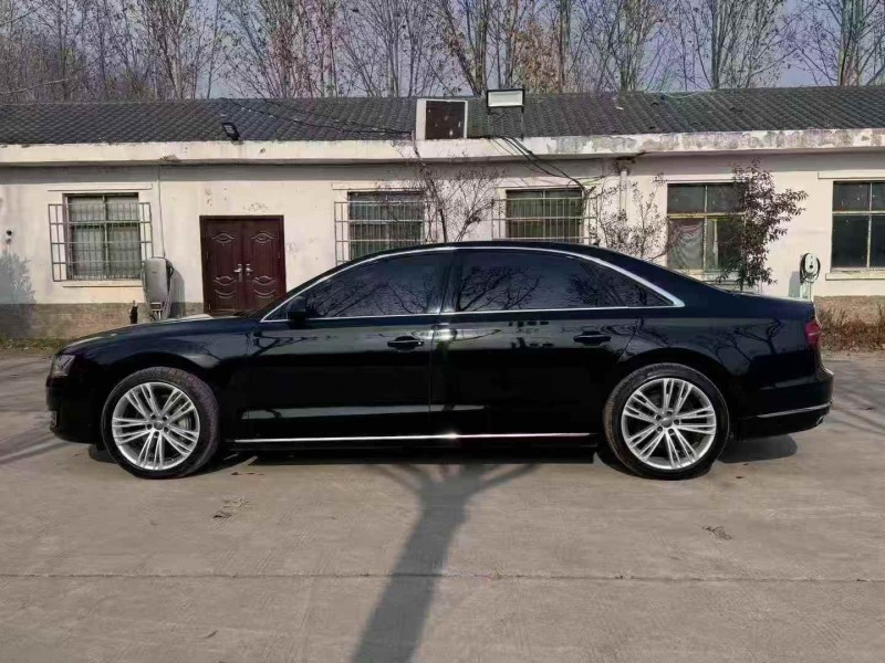 平顶山17年奥迪A8L9