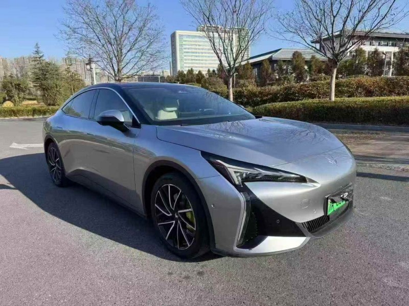 南通24年极狐汽车阿尔法3