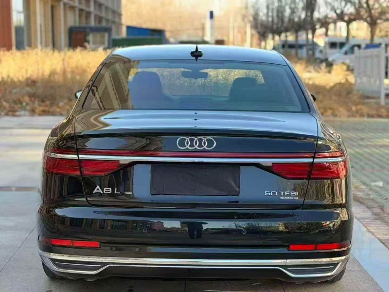 淄博21年奥迪A8L8